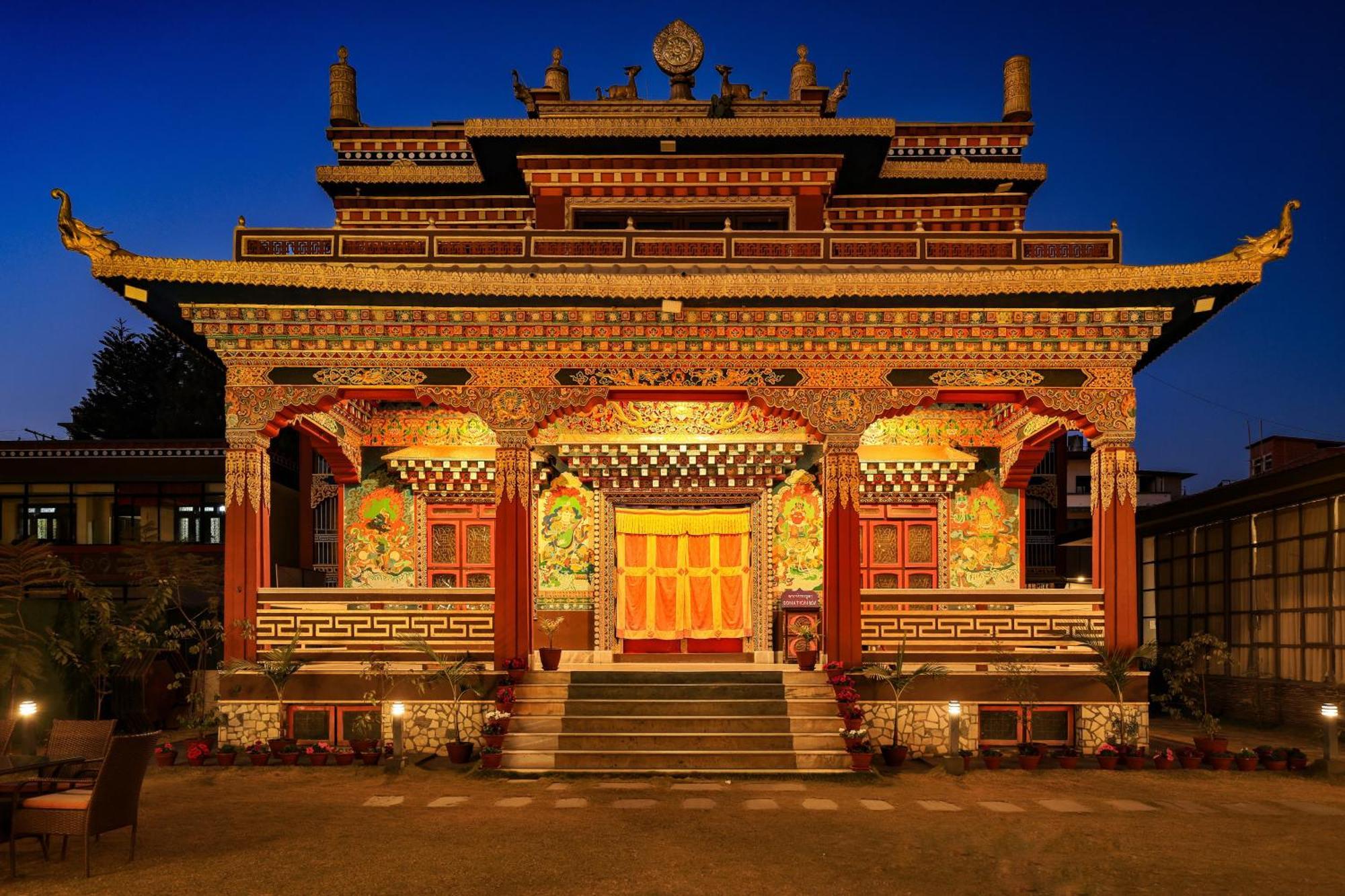 Hotel Dolmaling Kathmandu Bagian luar foto