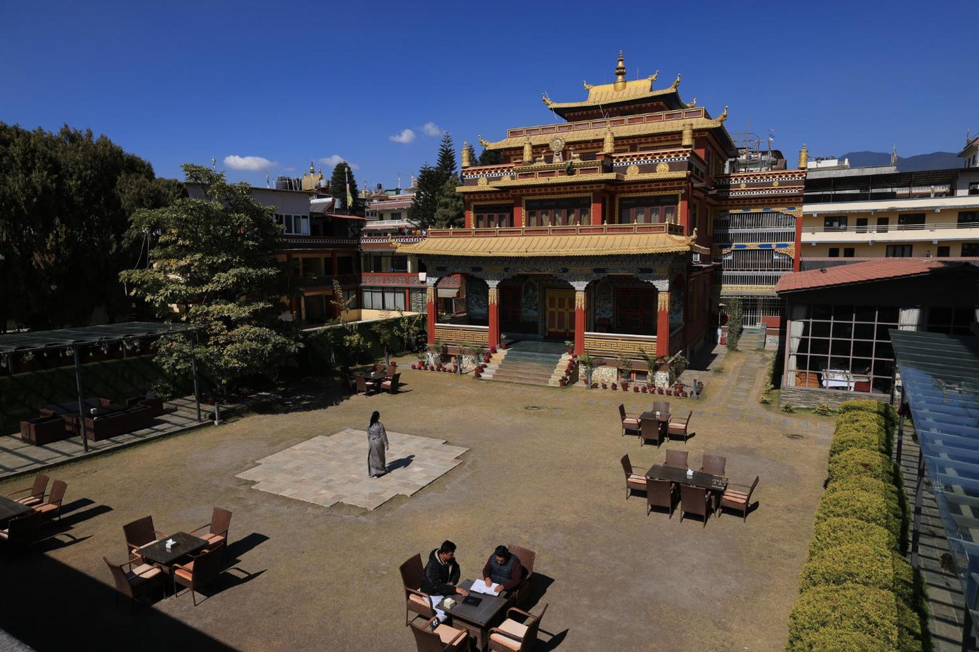 Hotel Dolmaling Kathmandu Bagian luar foto