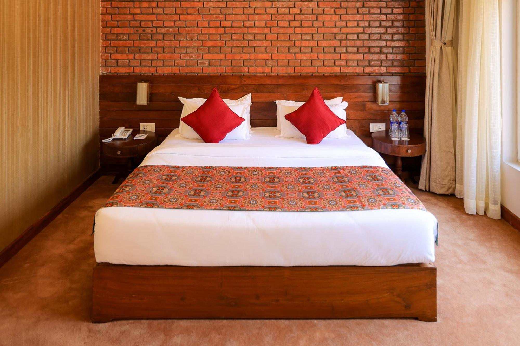 Hotel Dolmaling Kathmandu Bagian luar foto